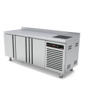 REFRIGERATED COUNTER - POSITIVE COLD - DEPTH 700 MM - GN 1/1 - LEANING 3 DOORS - 450L