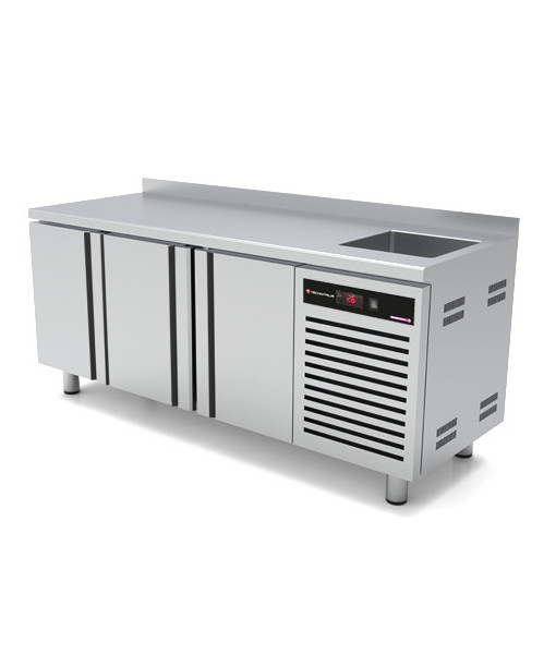 DESSERTE RÉFRIGÉRÉE – FROID POSITIF - PROFONDEUR 600 MM - ADOSSÉE 3 PORTES - 410L