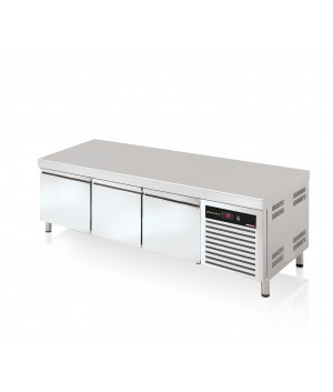 REFRIGERATED UNDERCOUNTER – POSITIVE COLD - DEPTH 700 MM - LEANING 3 DOORS - 360L
